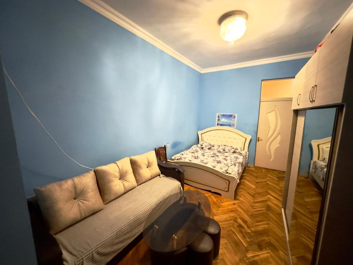 Karson Guest House And Tours エレバン エクステリア 写真