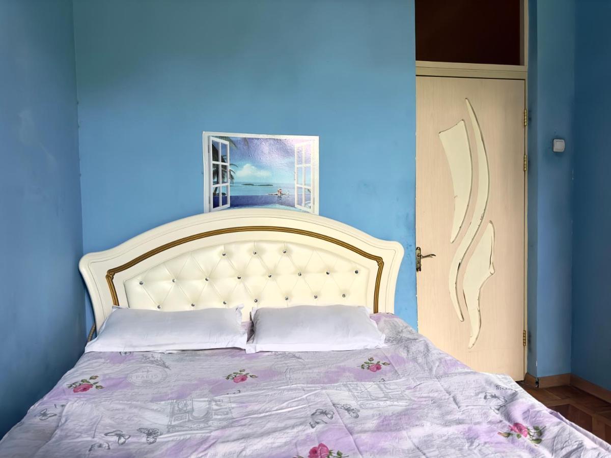 Karson Guest House And Tours エレバン エクステリア 写真